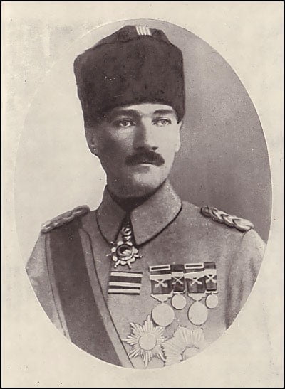 Yarbay Mustafa Kemal