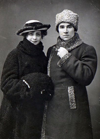 Mirsaid Sultangaliyev ve esi Fatma Erzin Moskova 1919