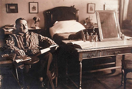 C:\Users\alialpercetin\Desktop\YAHYA KEMAL BEYATLI\Yahya Kemal Beyatlı-3.png