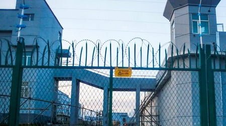 cin uygur turkleri toplama kamplari