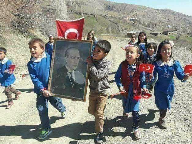 23 nisan bayrami kutlu olsun copy
