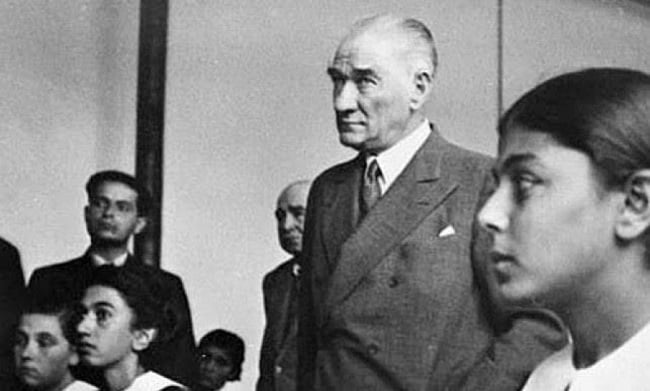 2021.11.24 ogretmenler gunu kutlu olsun2